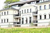 Ferienwohnung Zingst - Logierhaus Friedrich - ferienwohnungen-zingst.com - Ostseewelle 15
